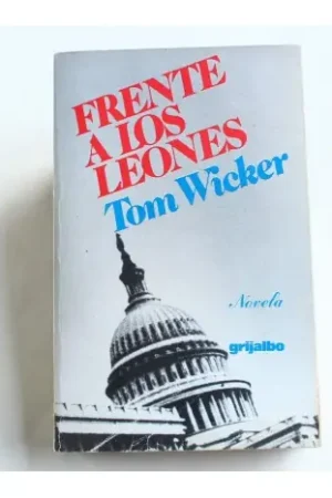 Frente a los leones Favorito De Clientes
